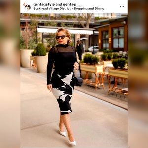 Stunning New Set Top & Skirt Size M from Rihoas Official